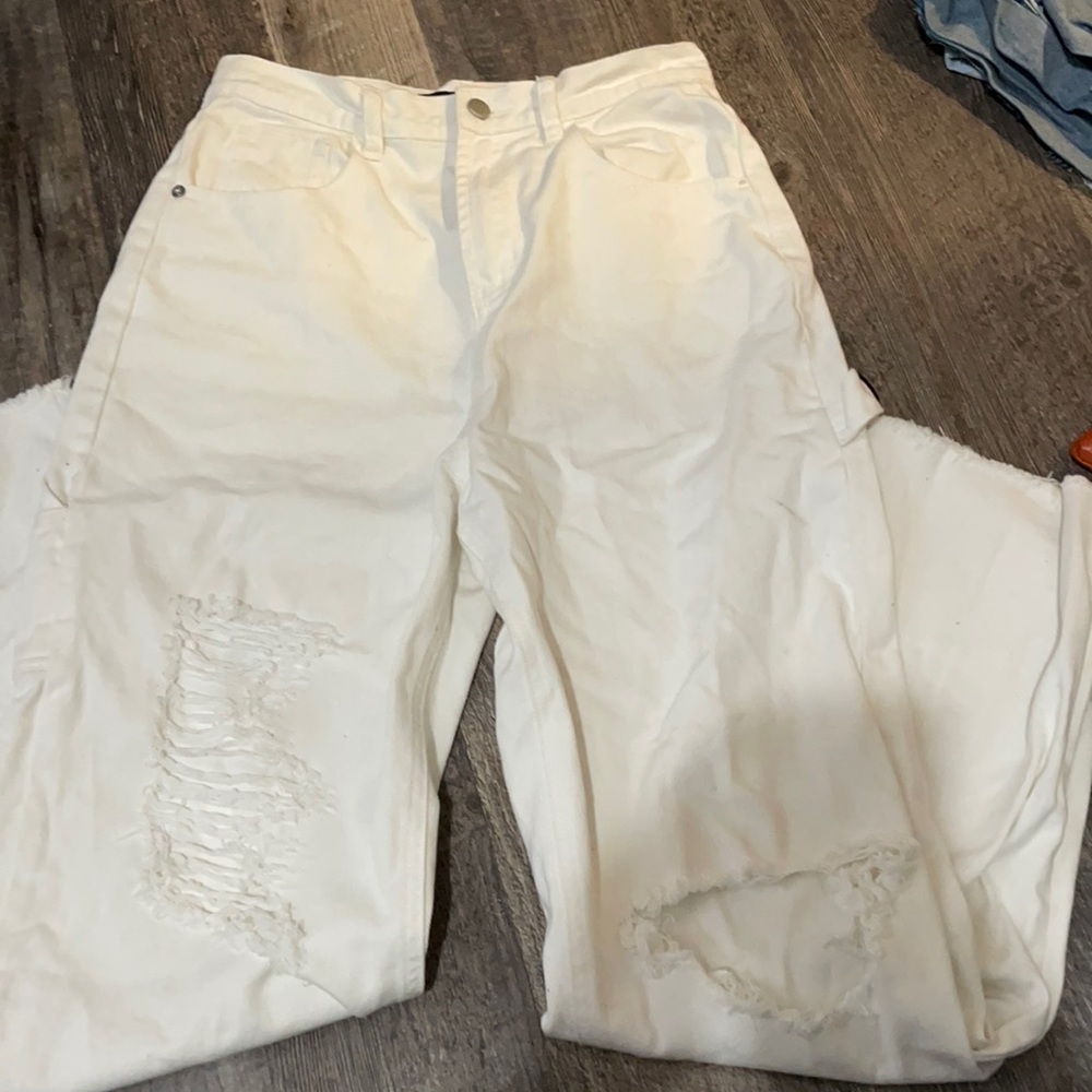 THE KRIPT WHITE JEANS